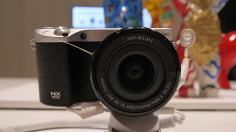 Review: Samsung NX500