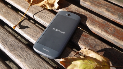 Yotaphone 2 review