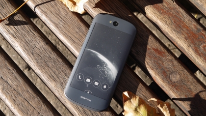 Yotaphone 2 review