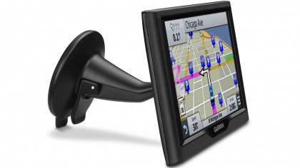 Side view of the Garmin nuvi 68LM